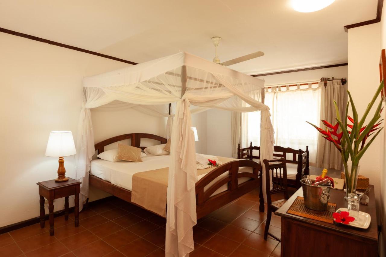 Cote D'or Hotel 4*