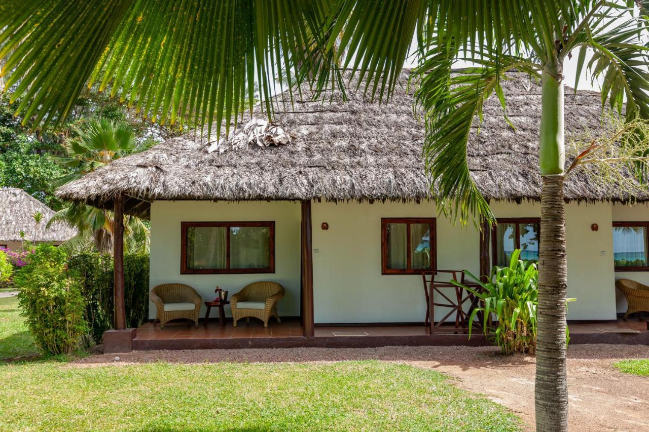 Cote D'or Anse Volbert Village