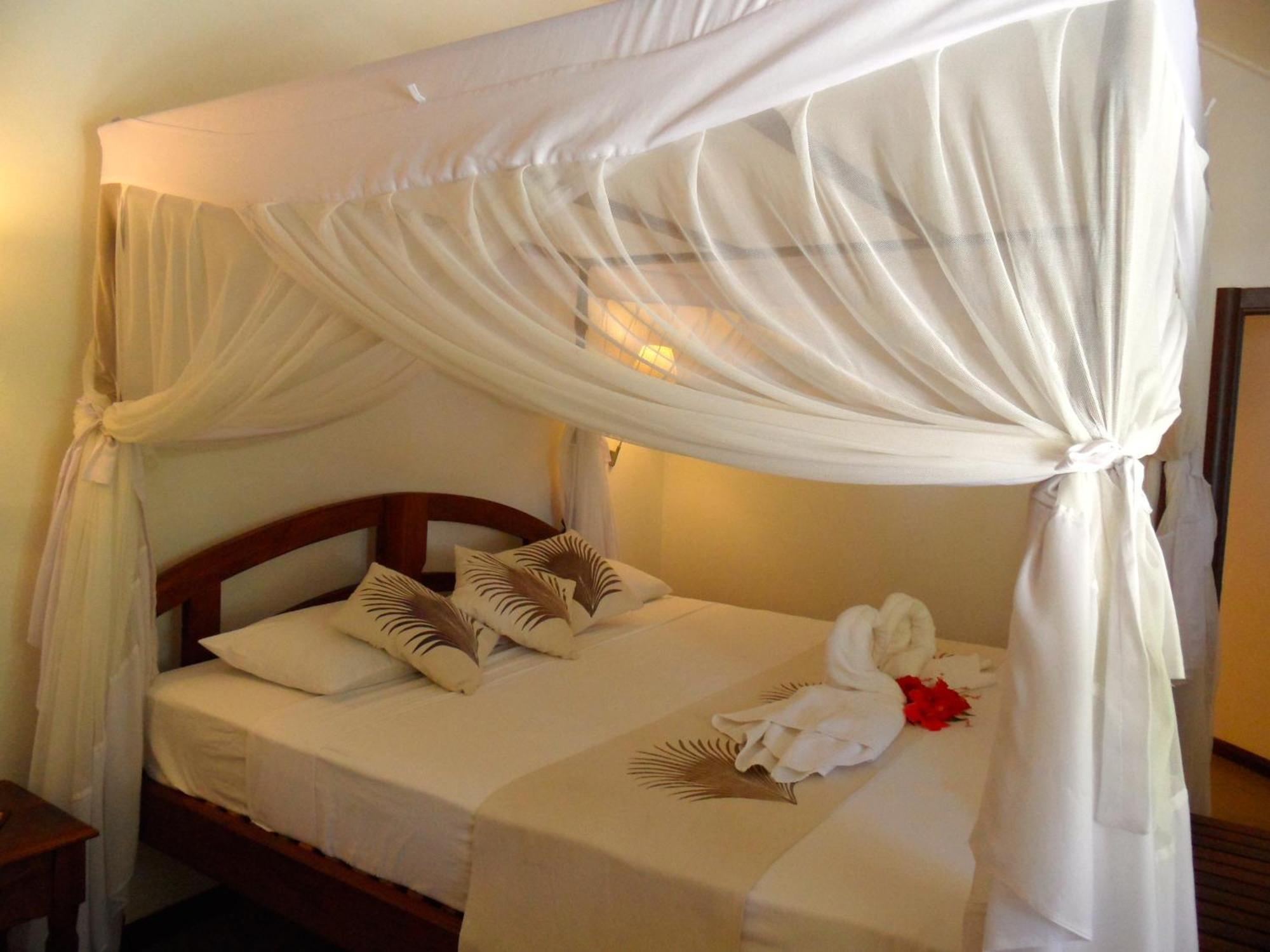 Cote D'or فندق 4*